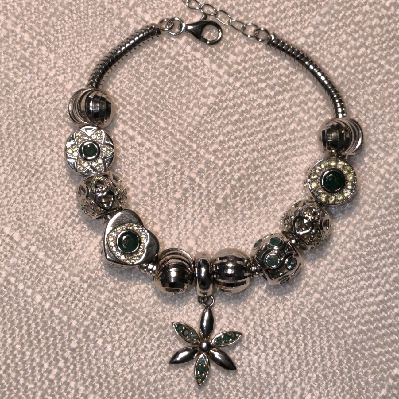 LYRIDEA CHARM BRACELET — image 5
