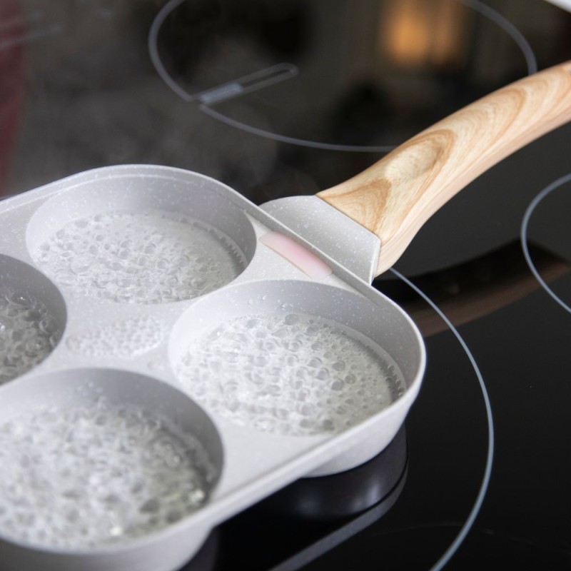 POELE 4 COMPARTIMENTS AVEC SPATULE WONDERPAN
